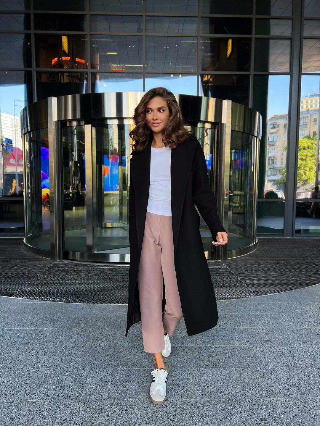 Madrid Wool Wrap coat Black