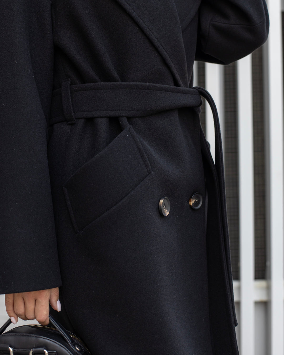 Munich Buttoned Coat Black