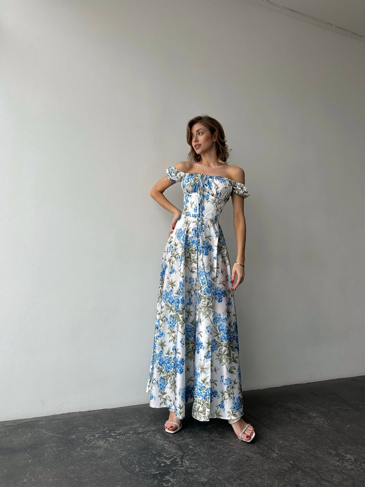 for wedding guest side view