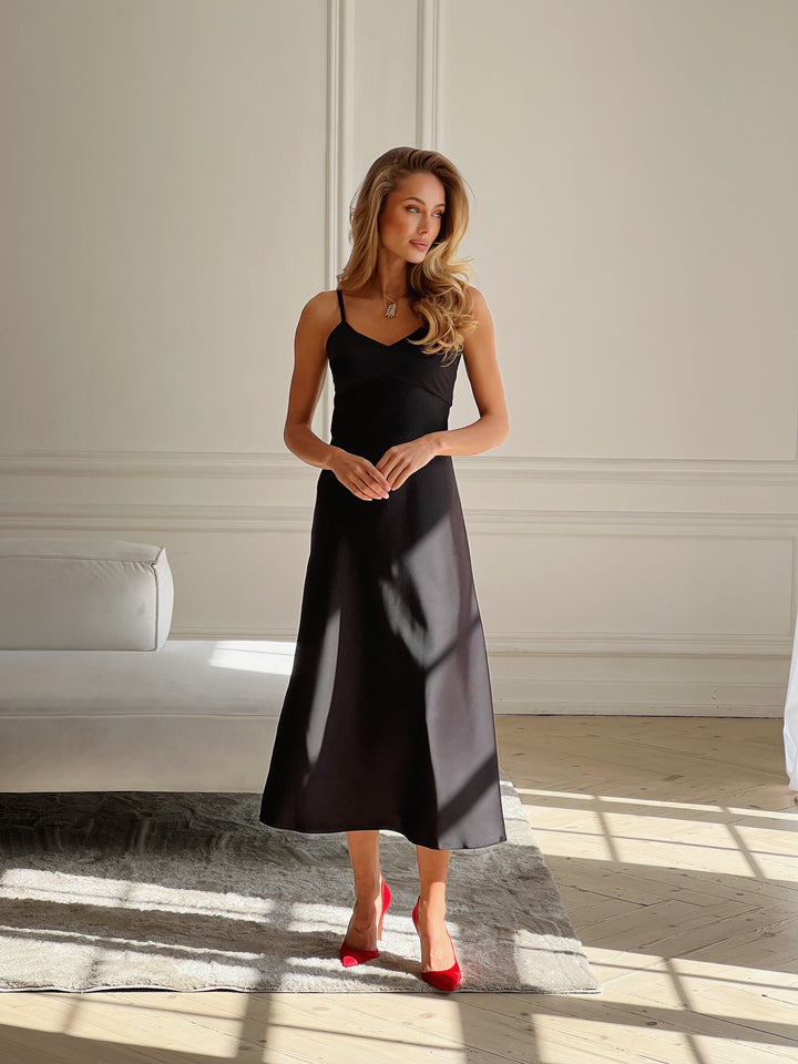 Bogemia Silk Slip Dress Black