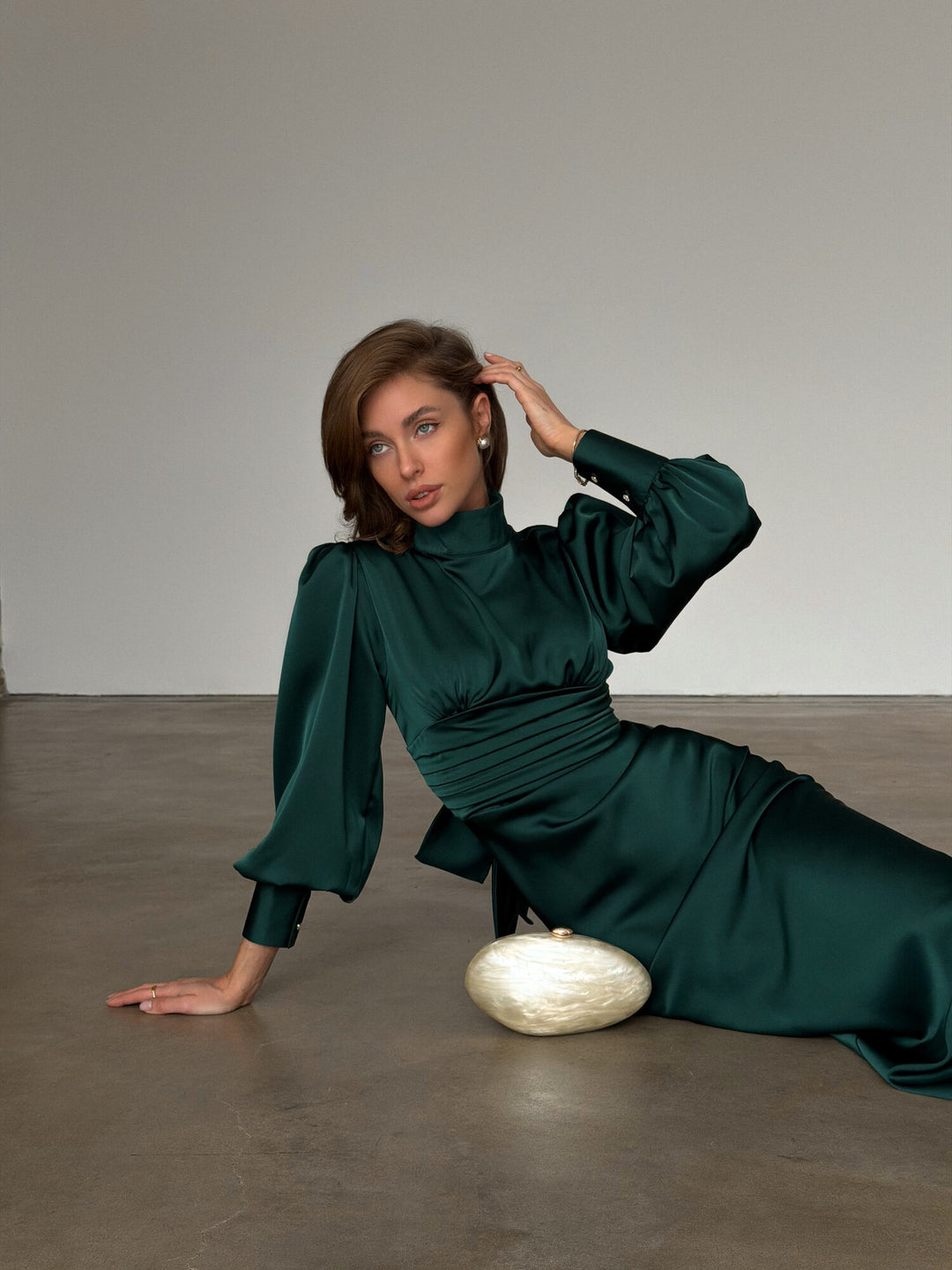 Zina Bow Tie Back Midi Dress Emerald Green